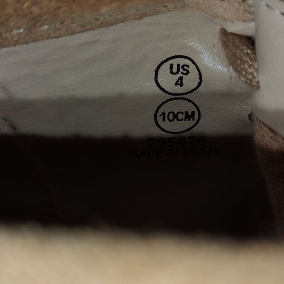 Baby Gap  tan boots  Sz 4 - Picture 7 of 8